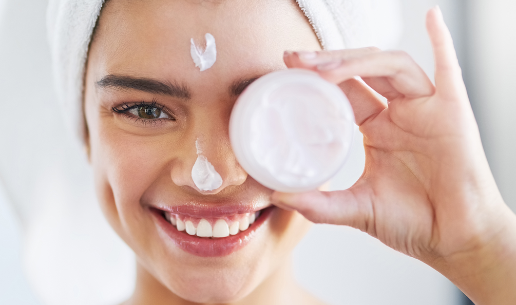 Skincare ideal: descubra a rotina de cuidados para seu rosto