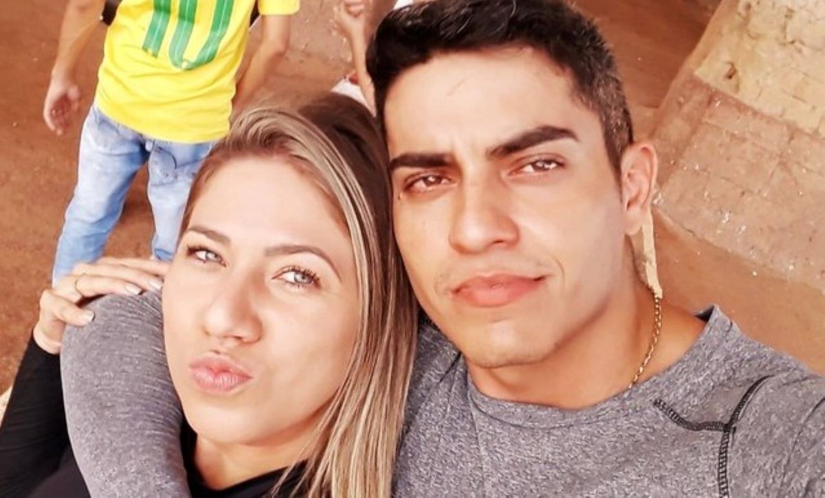 Mato Grosso | Enfermeira morre e marido policial é internado na UTI após moto bater em árvore
