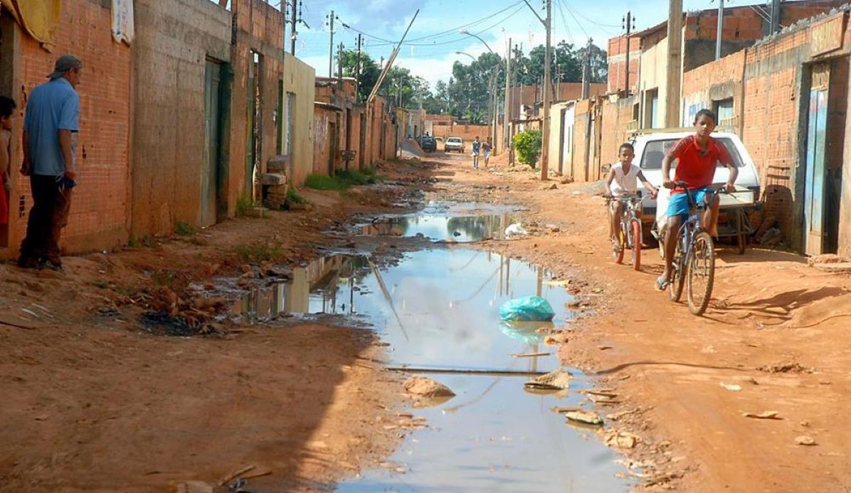 BNDES e TSE firmam parceria para informar sobre saneamento básico das cidades