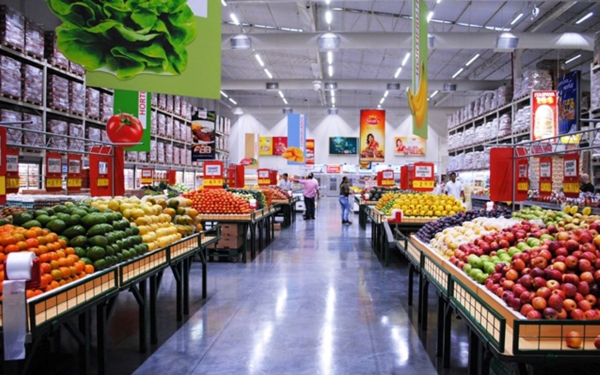Atacadista promove saldão de aniversário com preços baixos e competitivos no feriadão