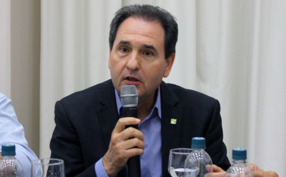 Candidatos ao Senado participam de rodada de reuniões com representantes das Associações Comerciais de MT