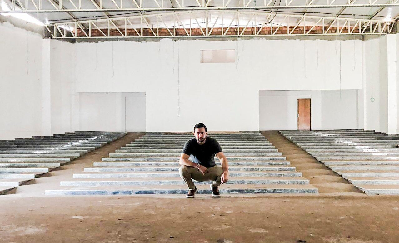 Ulysses Moraes realiza fiscalização em obra parada de Barra do Garças