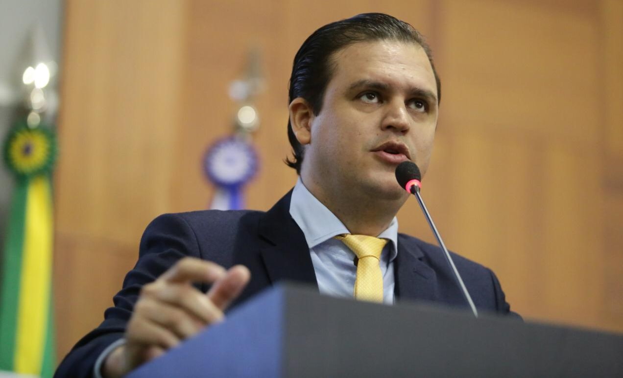 Mato Grosso | Lei de autoria do deputado Thiago Silva obriga a divulgação visível em cartórios dos casos de gratuidade