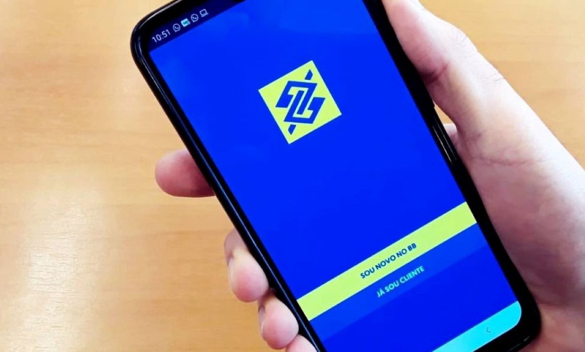 BB abre opção via mobile para estudantes suspenderem parcelas do FIES 