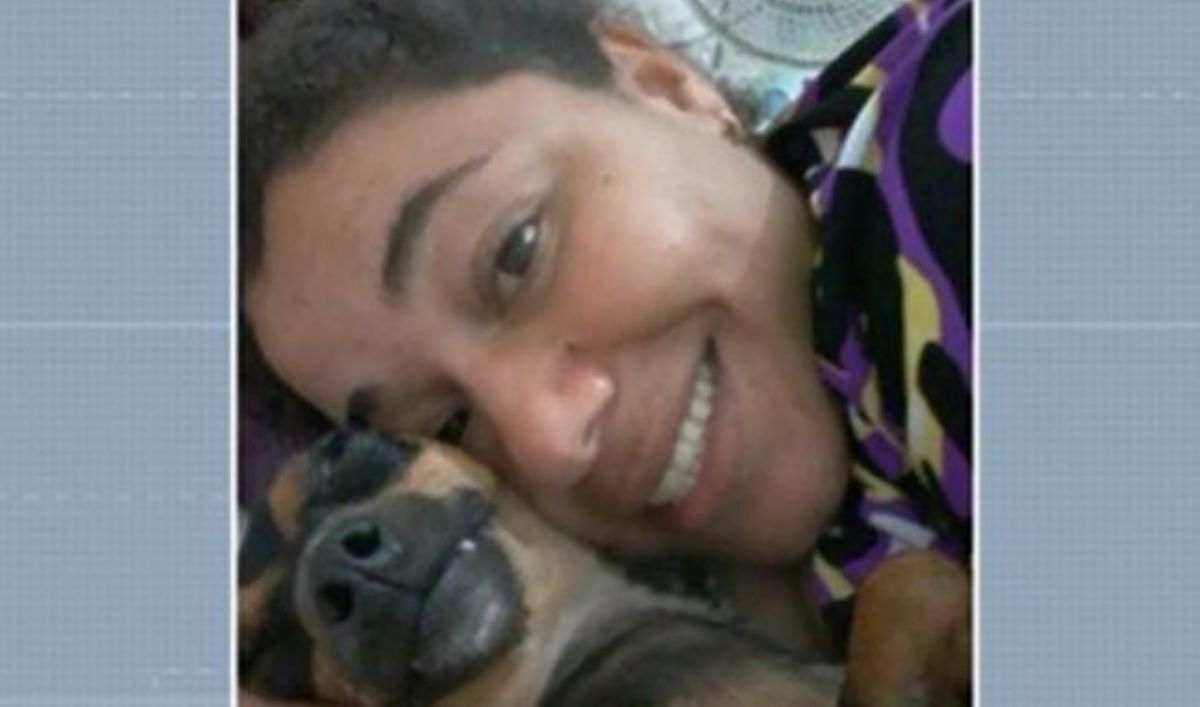 Mulher denuncia vizinho por bater em cachorro, é agredida com tijolo e morre