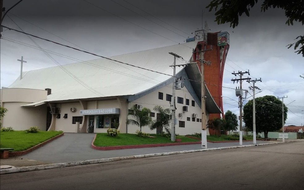 Mato Grosso | Casal é detido após ser flagrado fazendo sexo dentro de igreja