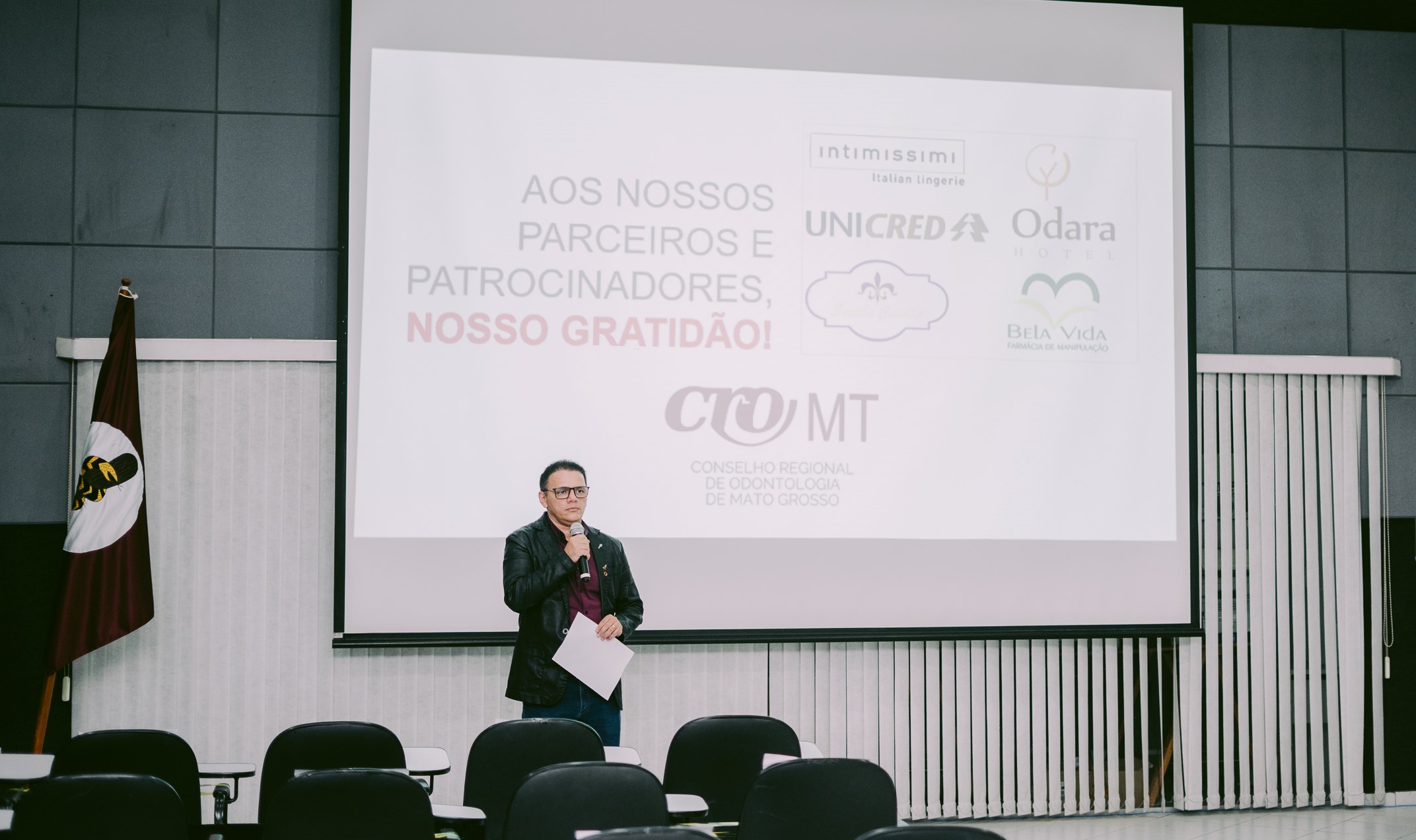 Parceria entre Unicred MT e CRO leva educação financeira a cirurgiões-dentistas