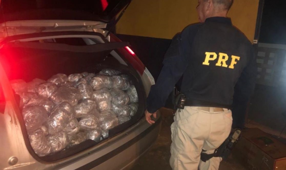 PRF apreende mais de 123 Kg de Maconha e Skunk em Rondonópolis