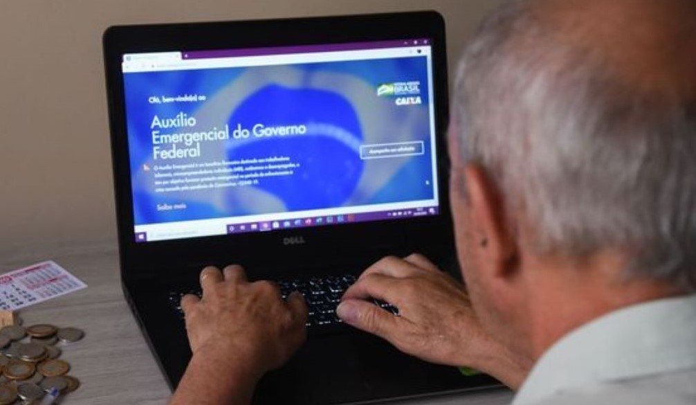 Mais 5 milhões recebem novas parcelas do auxílio nesta sexta-feira