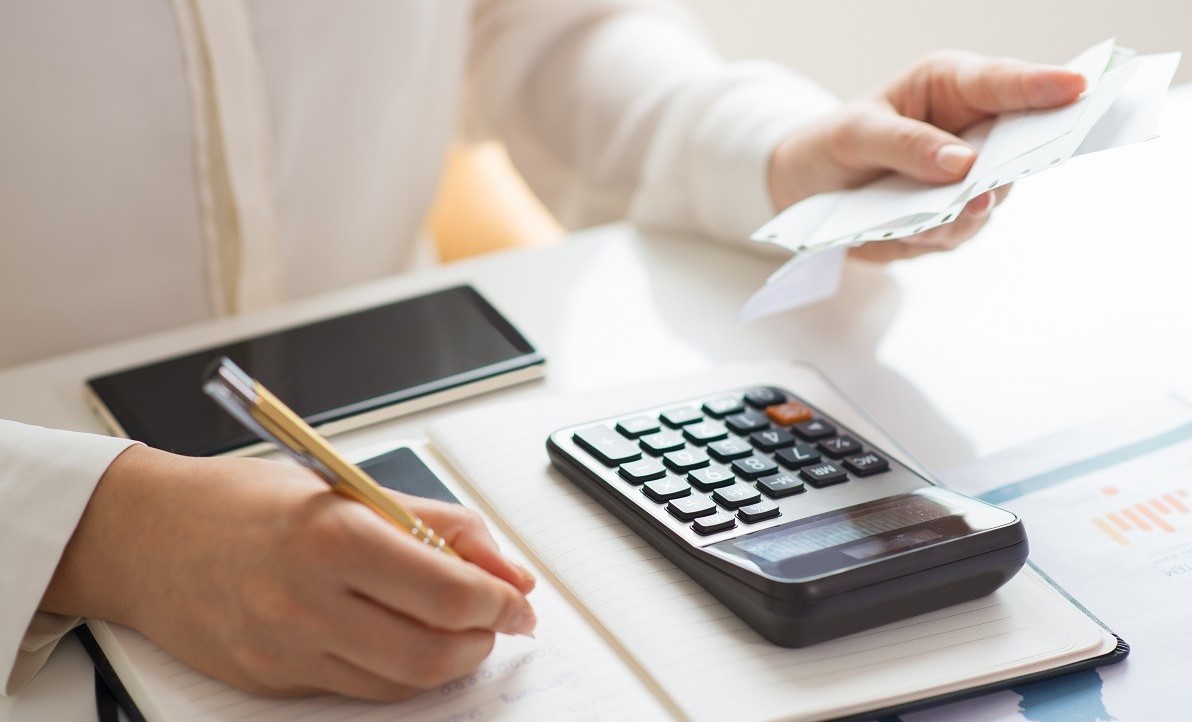 13º salário: especialistas dão 8 dicas para utilizar o benefício com sabedoria