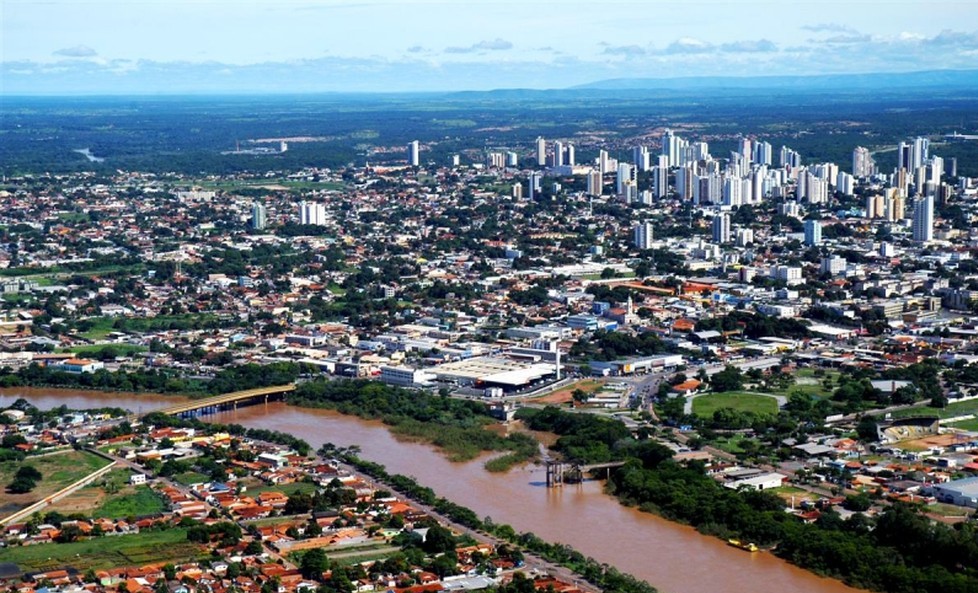 Prefeitura de Cuiabá amplia horário de funcionamento do comércio e prorroga a suspensão das aulas presenciais