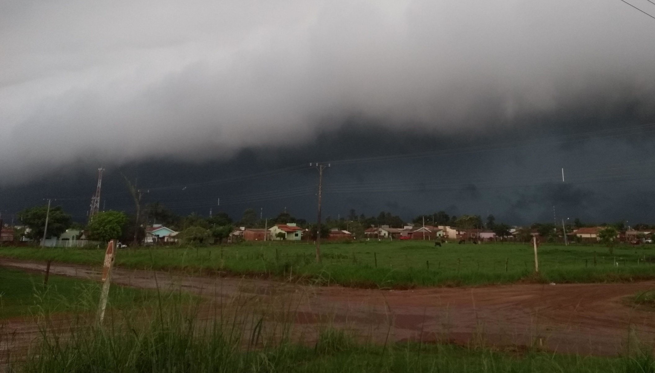 Inmet faz alerta sobre temporais em Mato Grosso nesta quinta-feira (17)