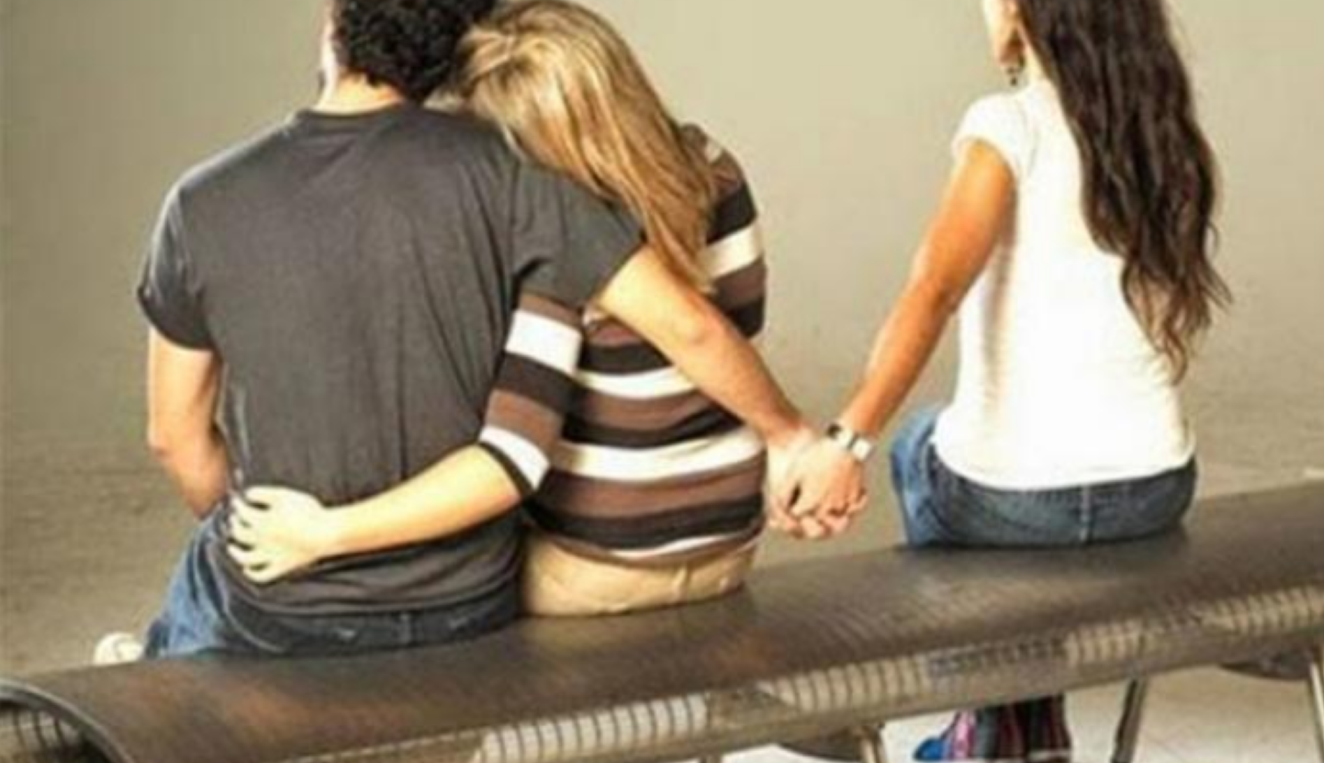 STF decide que amantes não têm direito de receber pensão por morte
