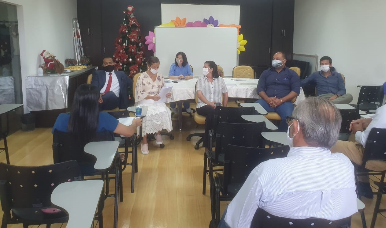 Conselheiros recebem informações sobre os trabalhos executados pelo Sanear nos últimos 4 anos