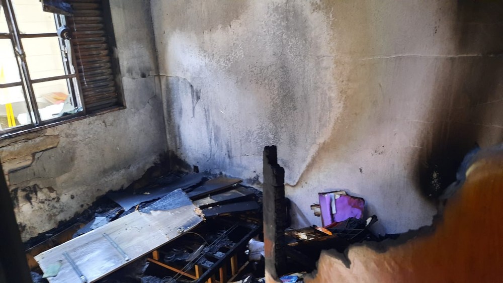 Sorriso | Homem ameaça ex-mulher e incendeia casa por não aceitar fim do relacionamento