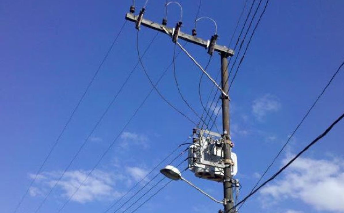 Várzea Grande | Homem morre ao receber descarga elétrica após tentar fazer ‘gato’ em rede de energia