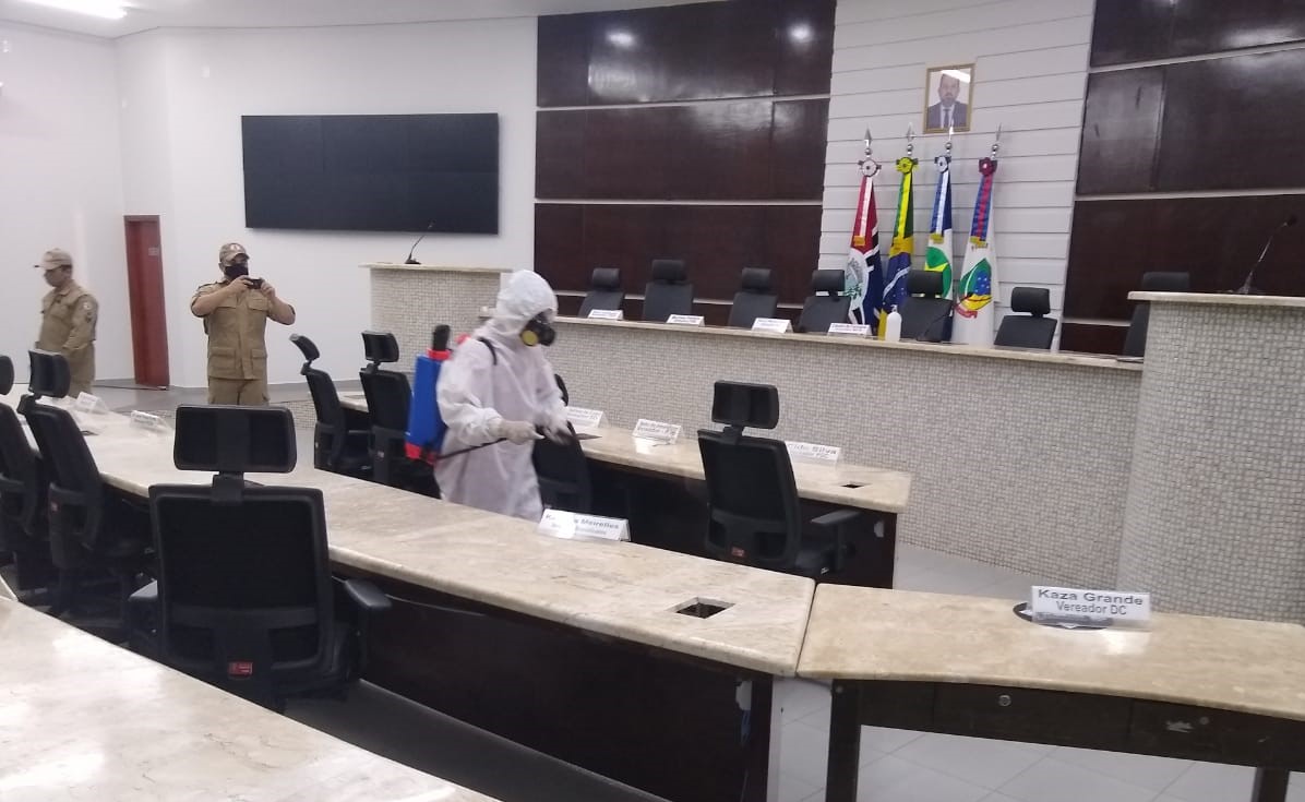 Câmara de Rondonópolis passa por desinfecção em combate ao Covid-19