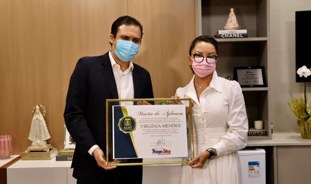 Deputado Thiago entrega moção de aplausos a 1ª dama Virgínia Mendes e propõe criação da Delegacia da Mulher 24h em Rondonópolis