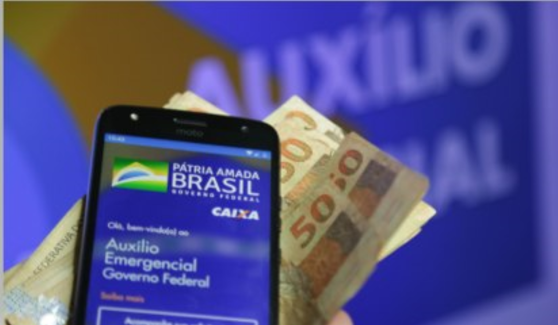 Cálculo político pode determinar volta do auxílio emergencial