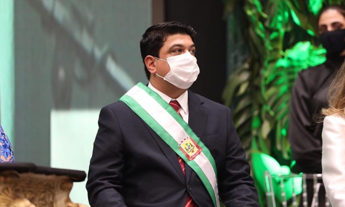 Na primeira semana de gestão, prefeito de Várzea Grande exonera mais de 350 servidores