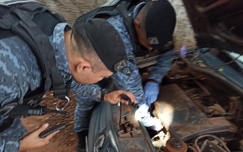 Rotam e GAP descobrem automóvel clonado em oficina de Várzea Grande