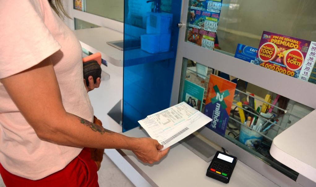 Sefaz amplia rede e renova convênio com bancos para recebimento de tributos