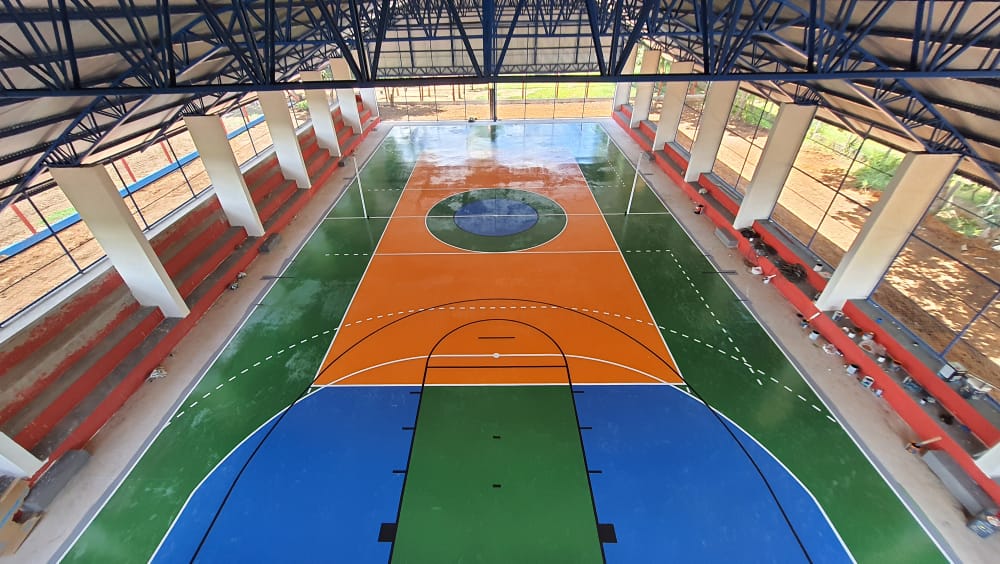 Aldeia Tadarimana é beneficiada com reforma na Escola e ganha Quadra Esportiva nova