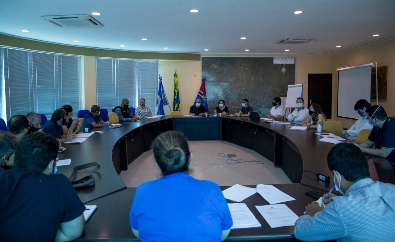 Rondonópolis | Comitê de Crise aprova retorno às aulas híbrido/presenciais nas escolas da rede básica de ensino