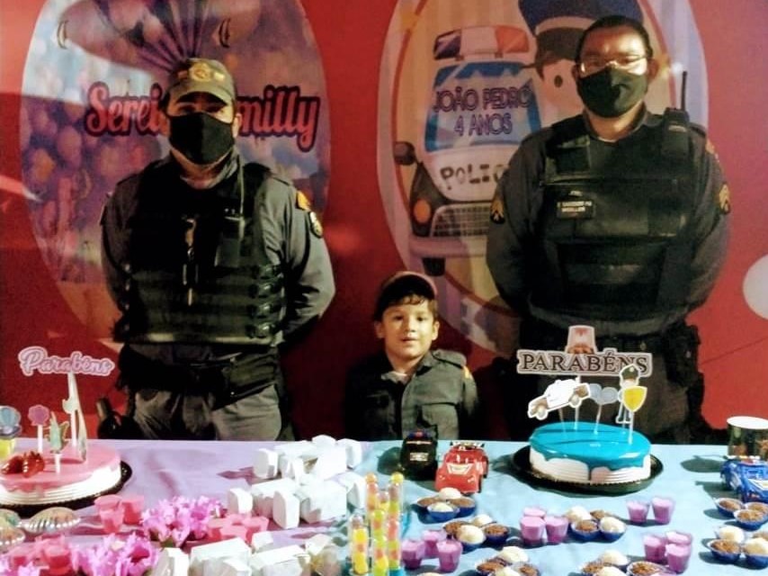 Nova Xavantina | Equipe da PM realiza sonho de garoto de quatro anos que quer ser policial