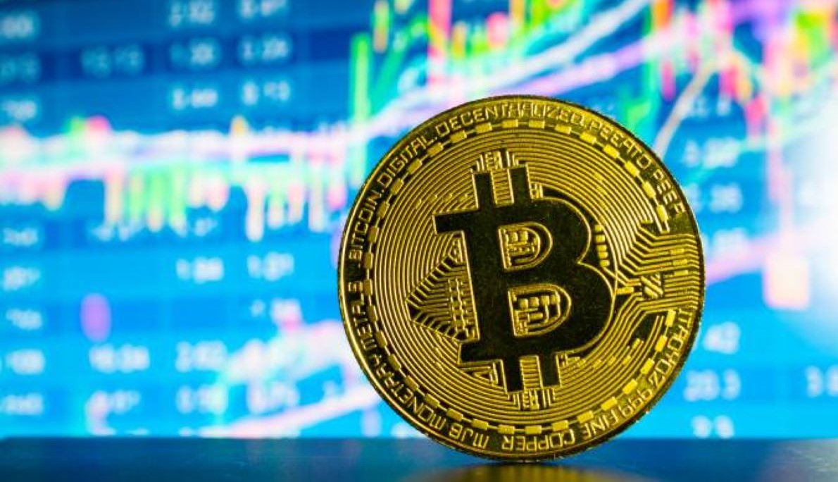 Bitcoin segue em alta e passa dos 50 mil dólares