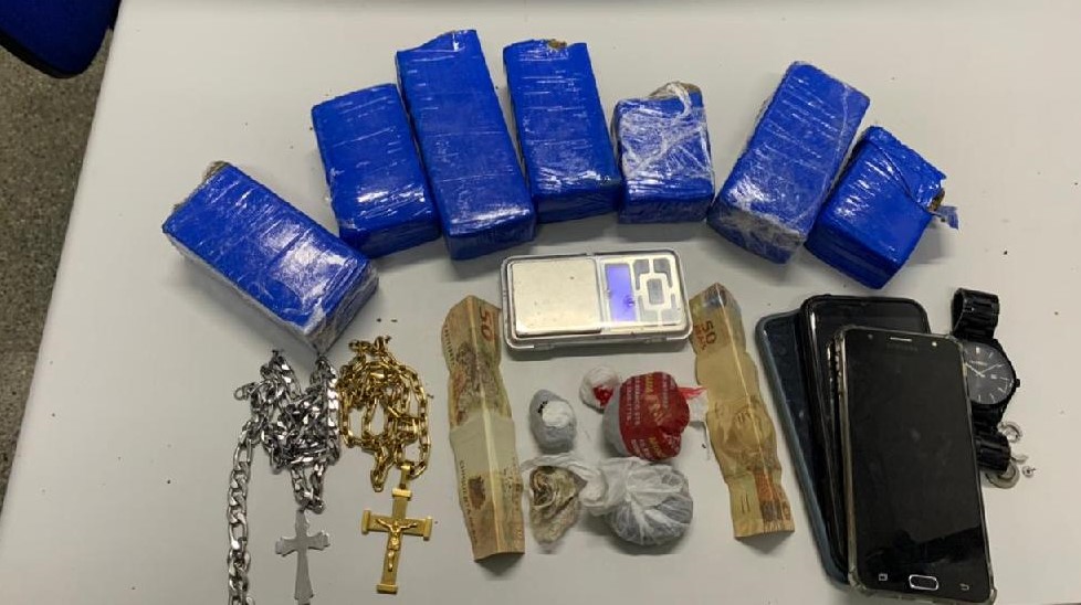 Rondonópolis | Força Tática intercepta suspeitos e encontra droga no Parque Universitário