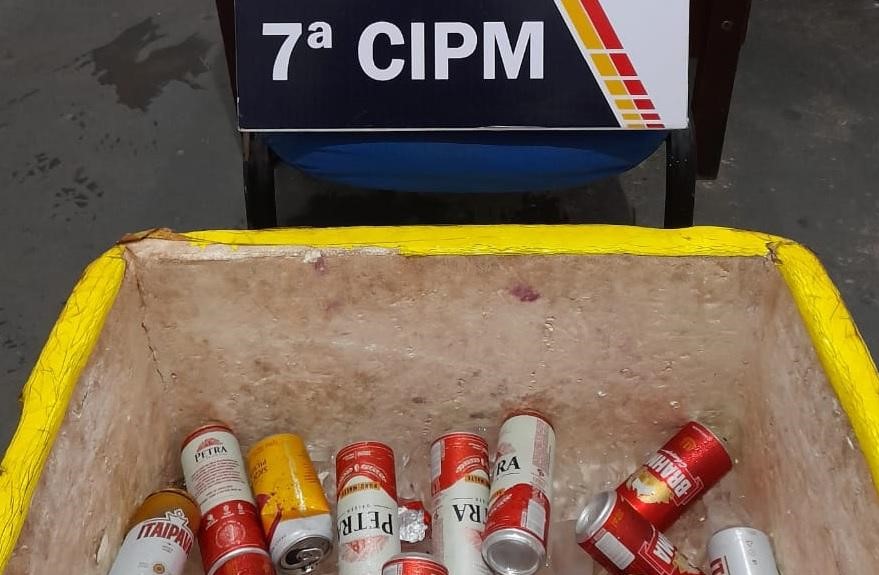 Jaciara | Alcoolizado e com o carro cheio de cerveja, motorista é encaminhado à delegacia