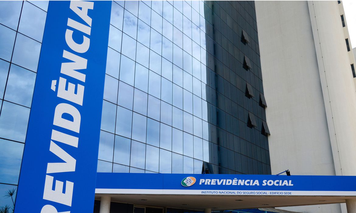 Servidor federal aposentado tem até dia 31 para fazer prova de vida