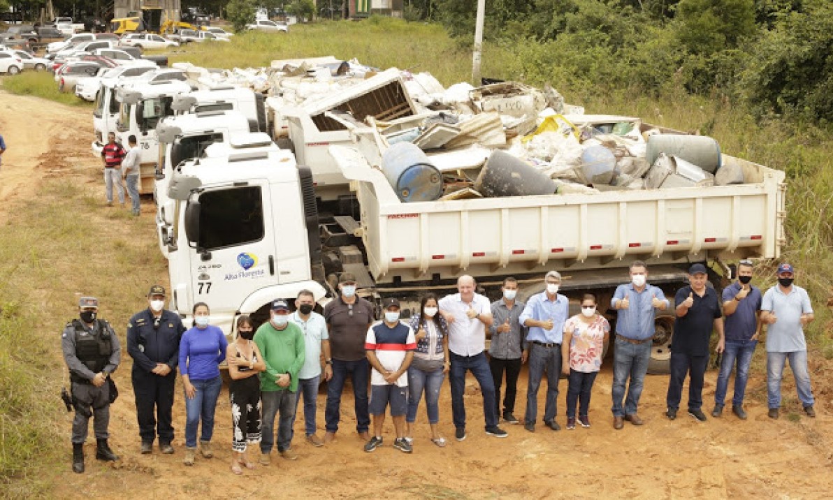 Mutirão de Limpeza do Rio Teles Pires dá exemplo de cuidado com o meio ambiente