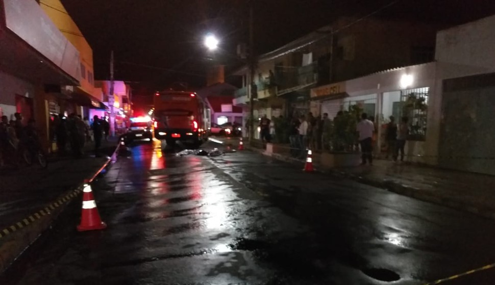 Várzea Grande | Ciclista morre ao se desequilibrar, cair e ser atropelado por ônibus