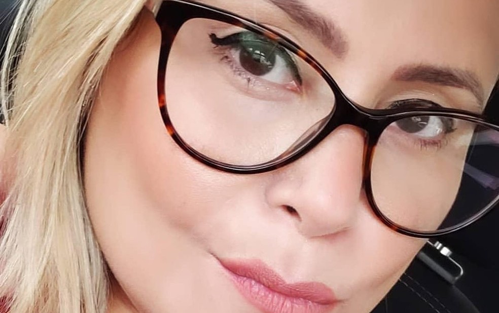 Assessora de Janaína Riva é intubada em UTI em Cuiabá com covid-19