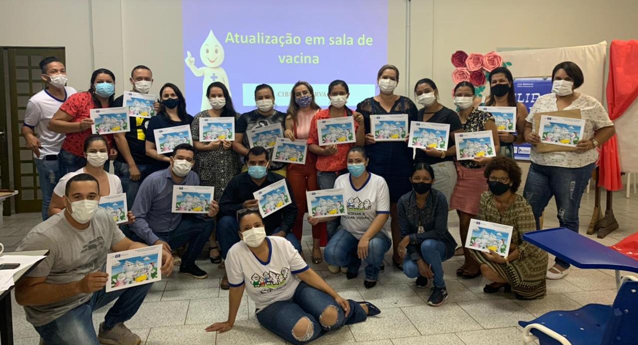 Rondonópolis | Secretaria de Saúde capacita profissionais com curso de atualização em sala de vacina