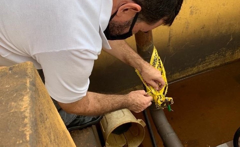 ANP e Polícia Federal interditam coletor e rerrefinador de óleo lubrificante usado ou contaminado 