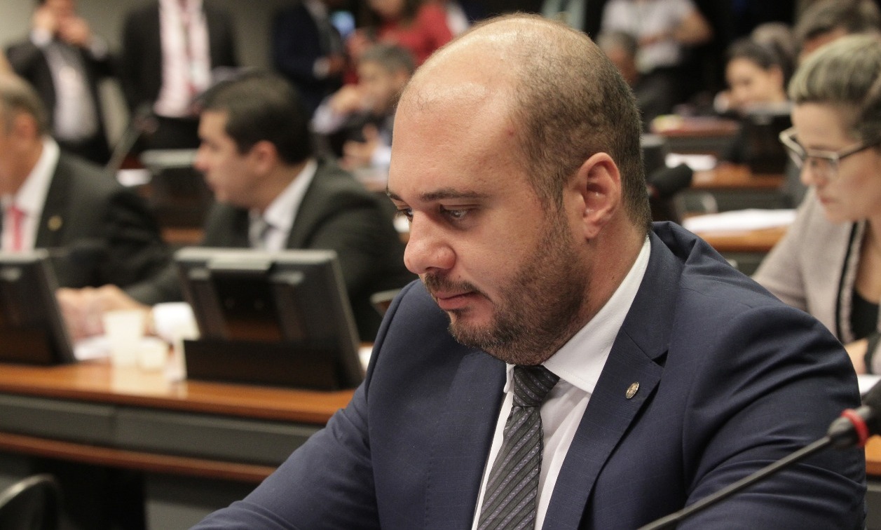 Dr. Leonardo solicita instalação urgente de “mini” usina de oxigênio em Mato Grosso