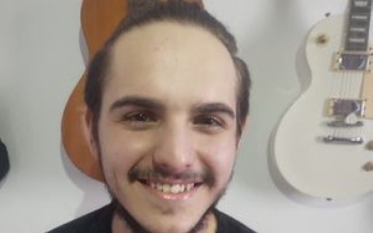 Estudante de escola pública passa em Medicina da USP aos 19 anos