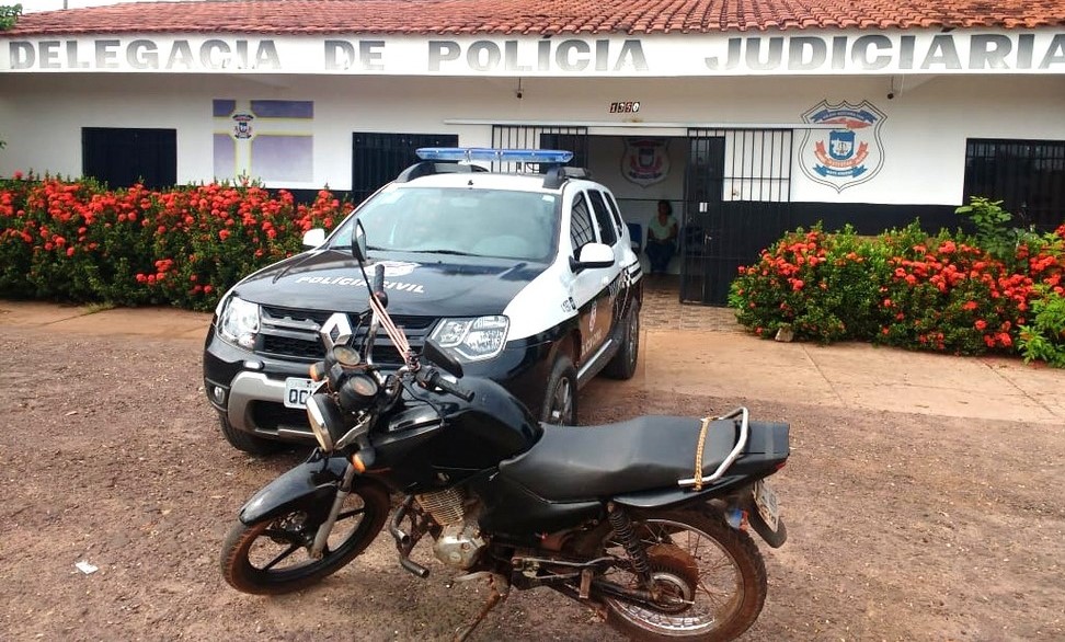 Mato Grosso | Mulher é presa por anunciar falsa venda de ‘galinhada beneficente’ para ajudar criança com câncer