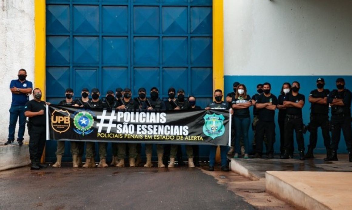 Mato Grosso | Policiais penais protestam contra a reforma administrativa e pedem valorização da categoria