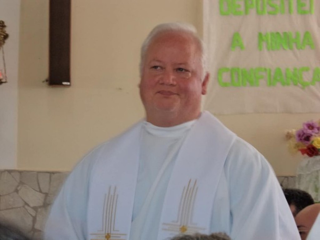 Padre de Alto Taquari morre de Covid-19 após 40 dias internado na Santa Casa de Rondonópolis