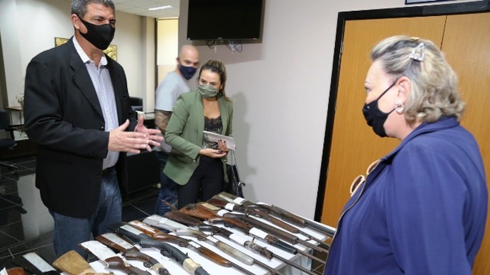 Mato Grosso | Três mil armas anexadas a processos judiciais são entregues ao Exército para destruição