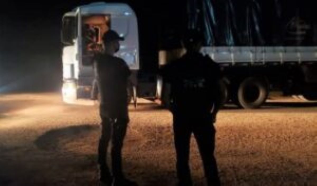 Polícia Civil prende dois suspeitos e recupera 50 toneladas de soja furtadas em fazenda na região de Sorriso