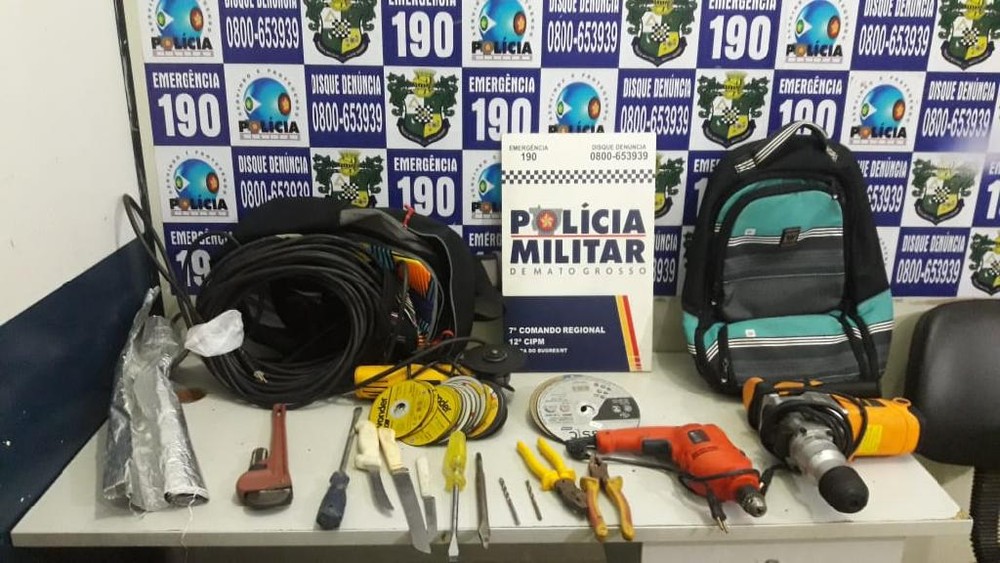 Barra do Bugres | Sete ladrões são presos após invadirem agência bancária pelo forro
