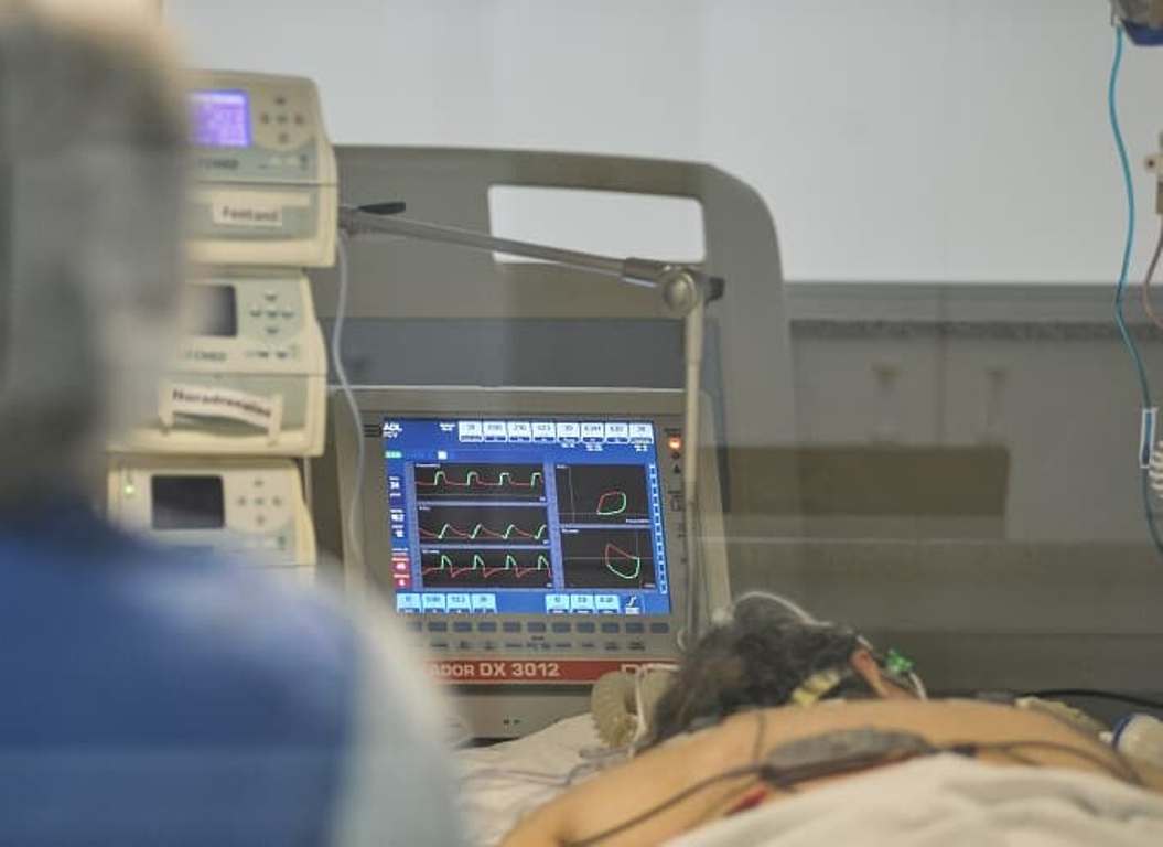 Plano de saúde deve autorizar internação de paciente com covid-19