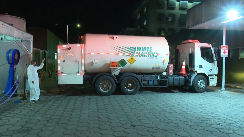 14 carretas para transporte de oxigênio chegam ao Brasil