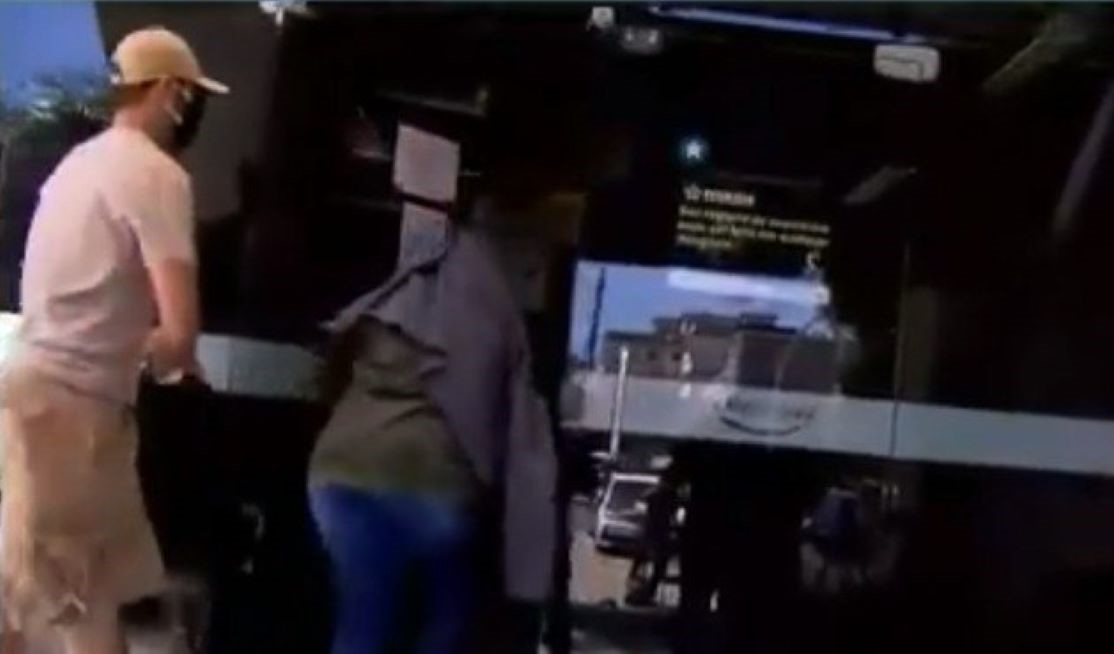 Babá de Henry diz que mentiu por ter se sentido intimidada