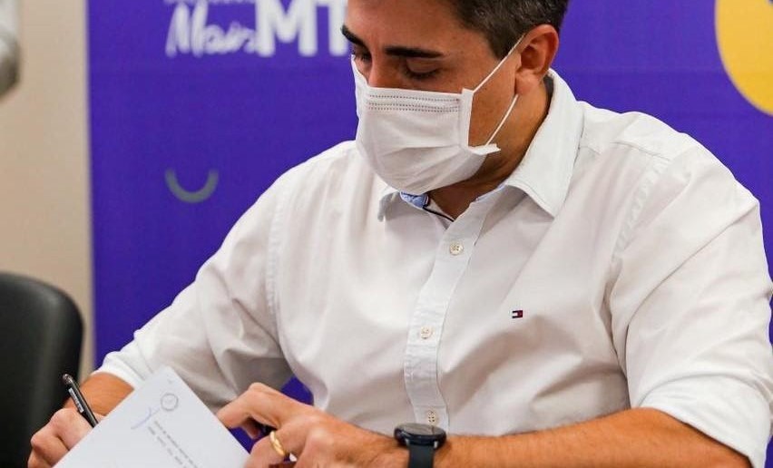 Mato Grosso | Seduc firma termo de cooperação com Fundação Getúlio Vargas para beneficiar estudantes que farão o Enem